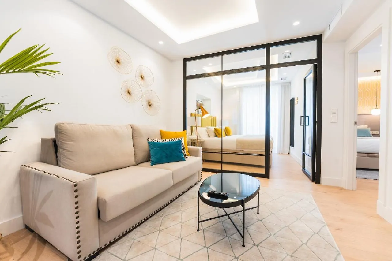 شقة Debambu Suites مالقة