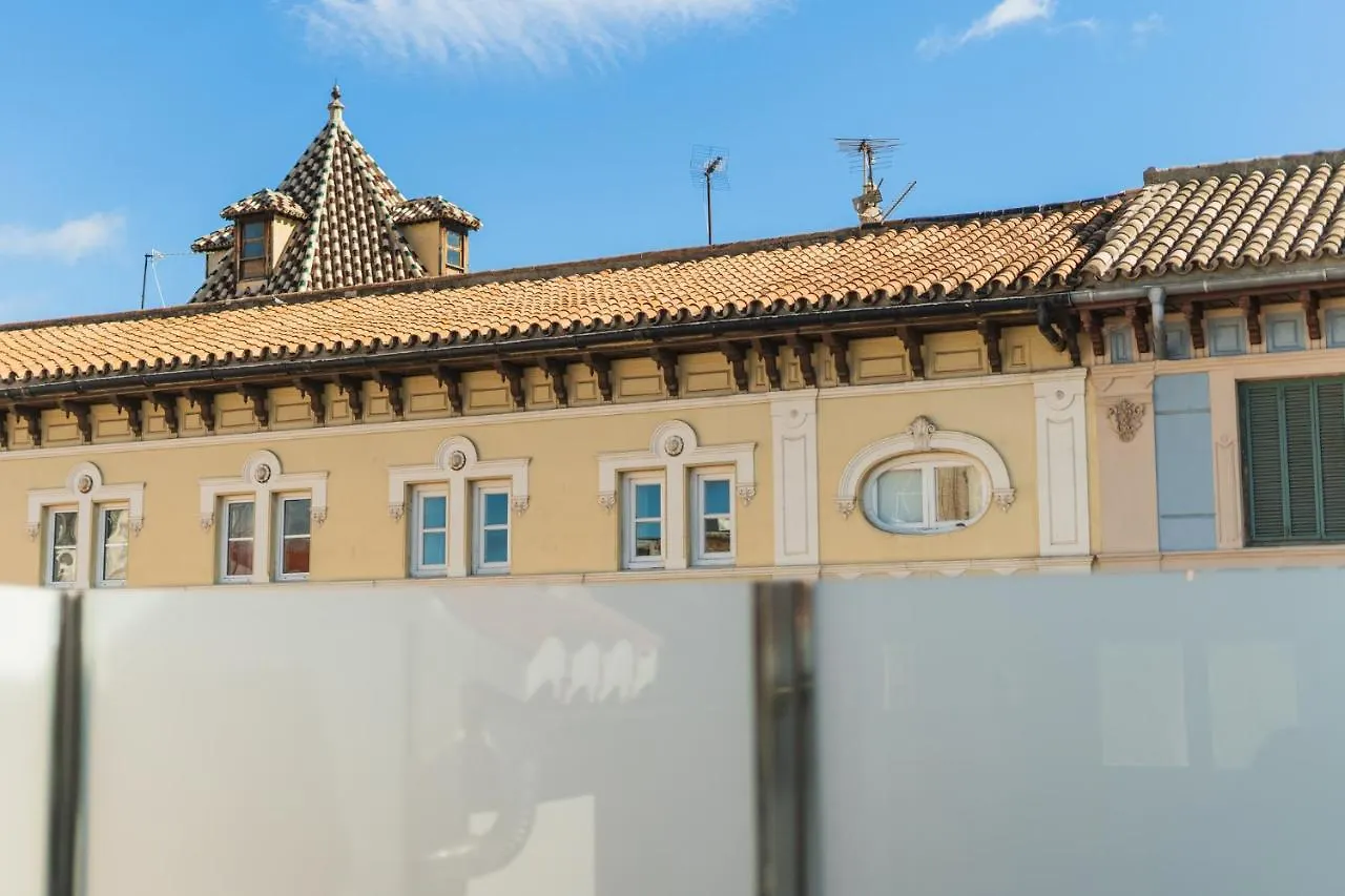 Debambu Suites Málaga Apartman