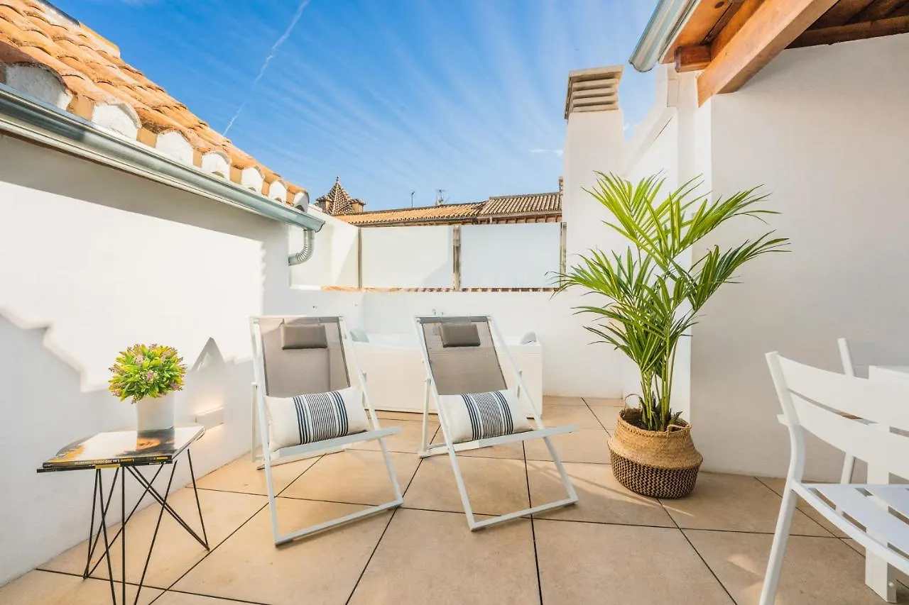 Apartman Debambu Suites Málaga Spanyolország
