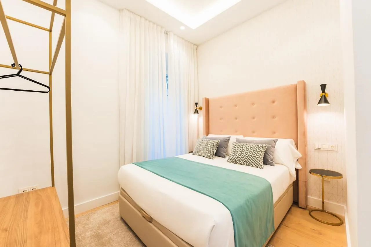 Debambu Suites Malaga Apartment
