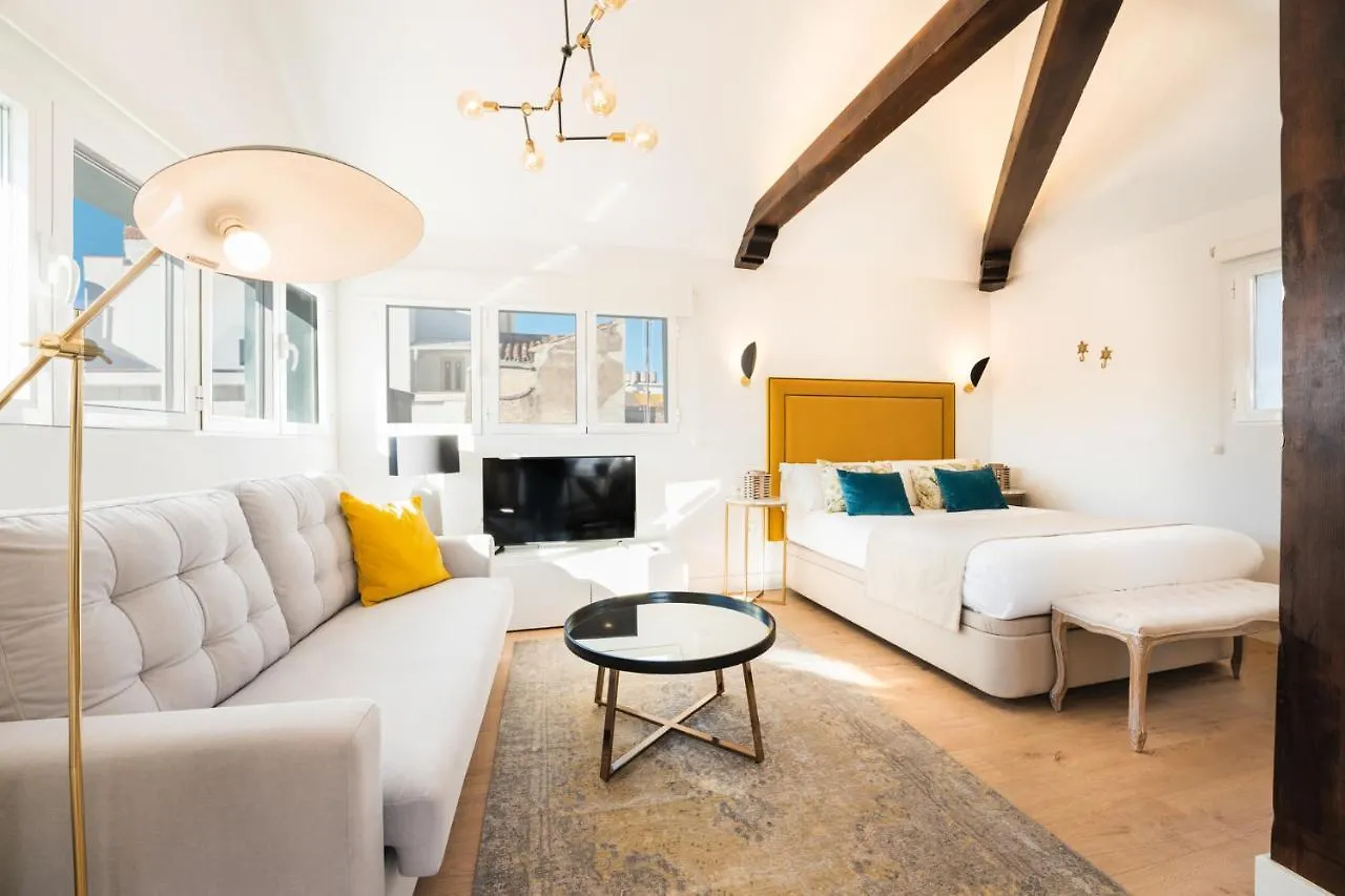 Debambu Suites Malaga Spain
